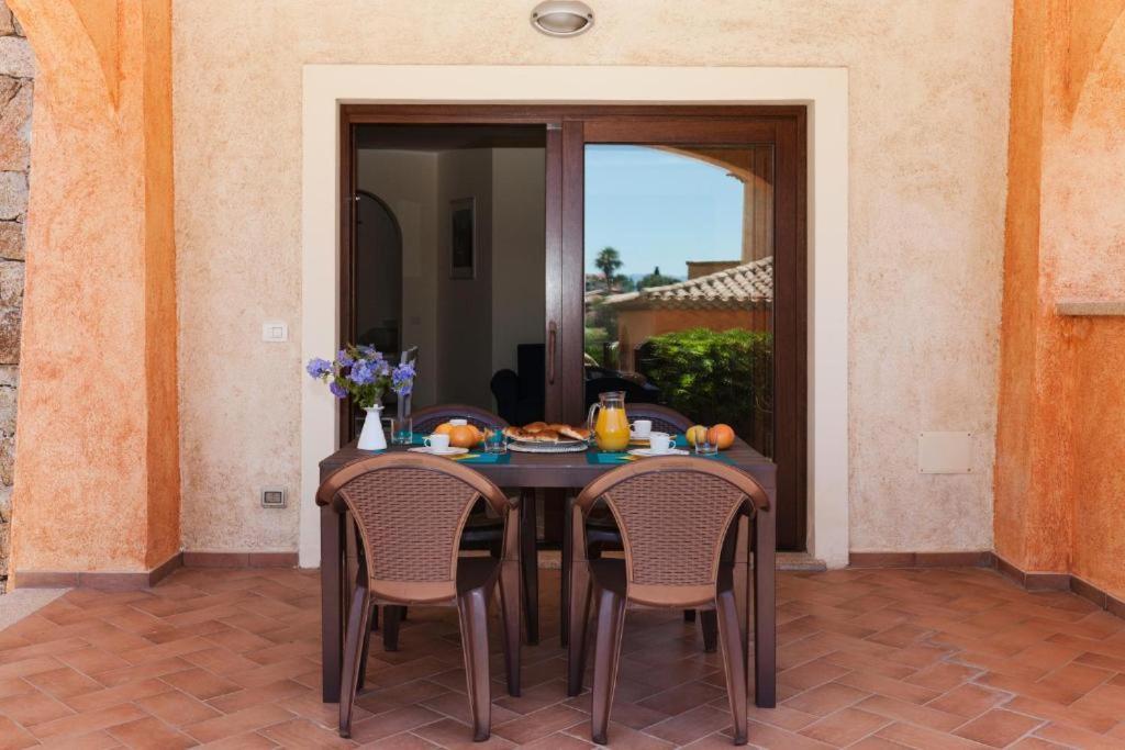 Villa Le Perle Di Golfo Aranci Extérieur photo