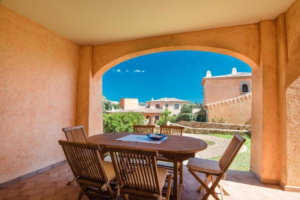 Villa Le Perle Di Golfo Aranci Extérieur photo