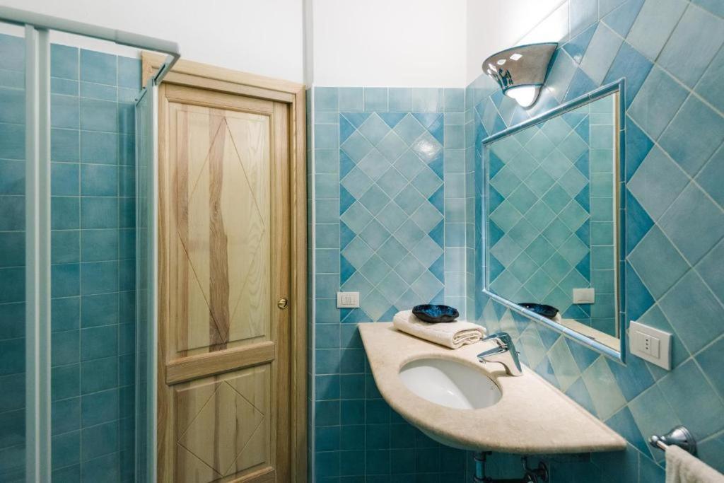 Villa Le Perle Di Golfo Aranci Extérieur photo