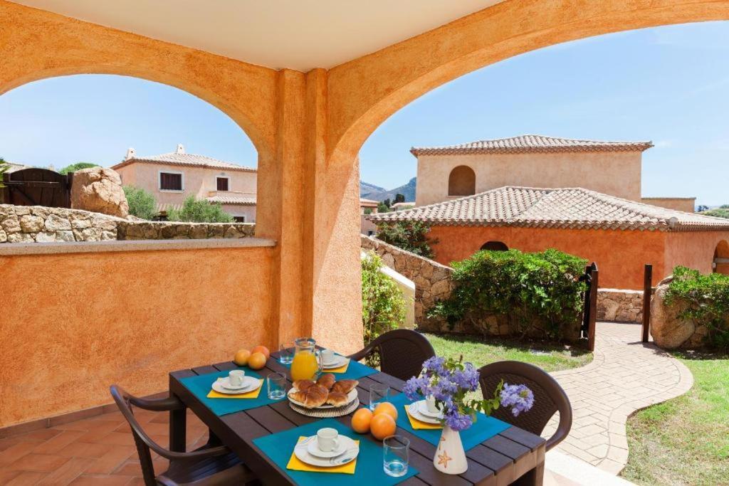 Villa Le Perle Di Golfo Aranci Extérieur photo