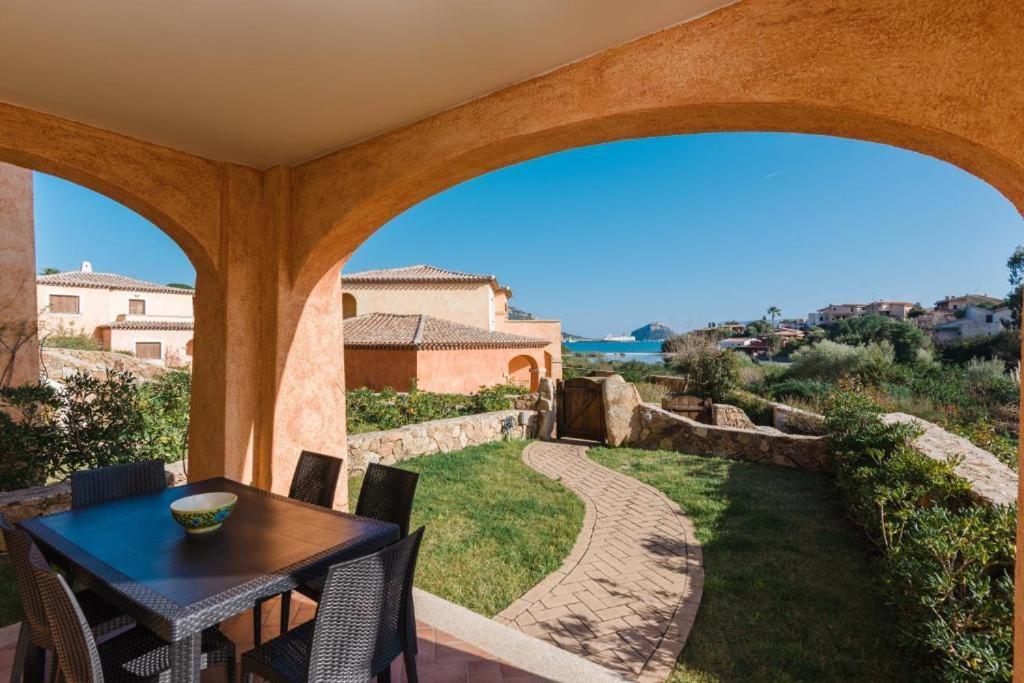 Villa Le Perle Di Golfo Aranci Extérieur photo