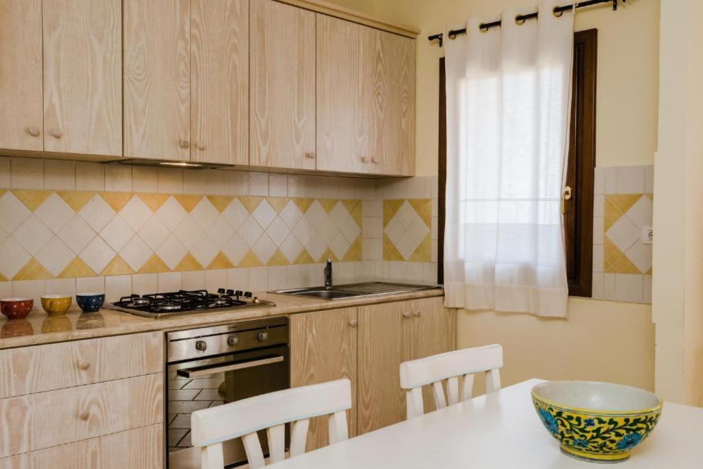 Villa Le Perle Di Golfo Aranci Extérieur photo