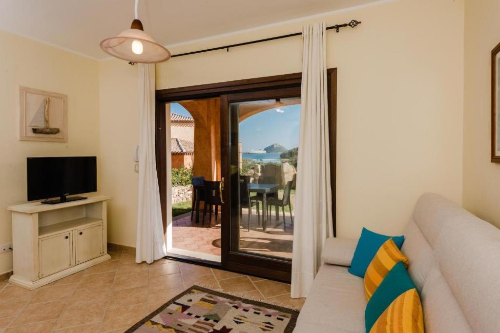 Villa Le Perle Di Golfo Aranci Extérieur photo